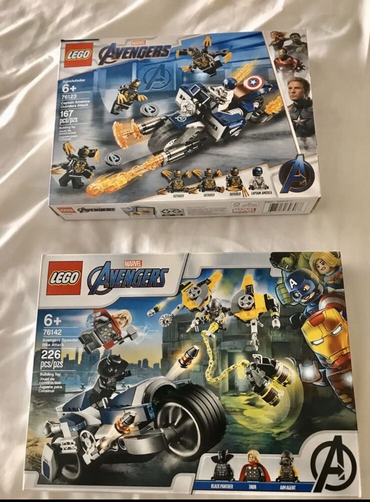 LEGO 76123 and 76142 combo