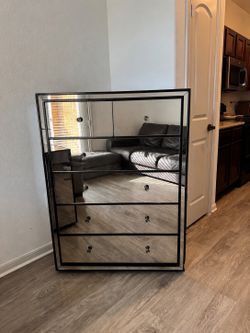 Restoration Hardware 6 drawer dresser