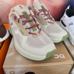 ON shoes kids