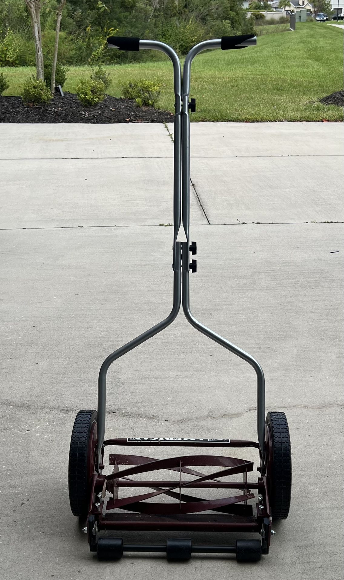 American Lawn Mower (Non-electric Push)