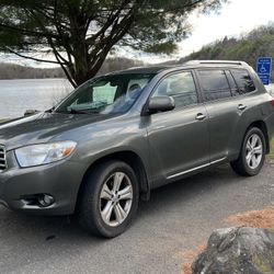 2010 Toyota Highlander Limited 