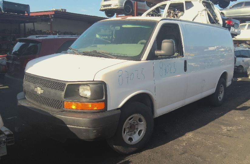 EXPRESS 25 2009 PARTS ONLY