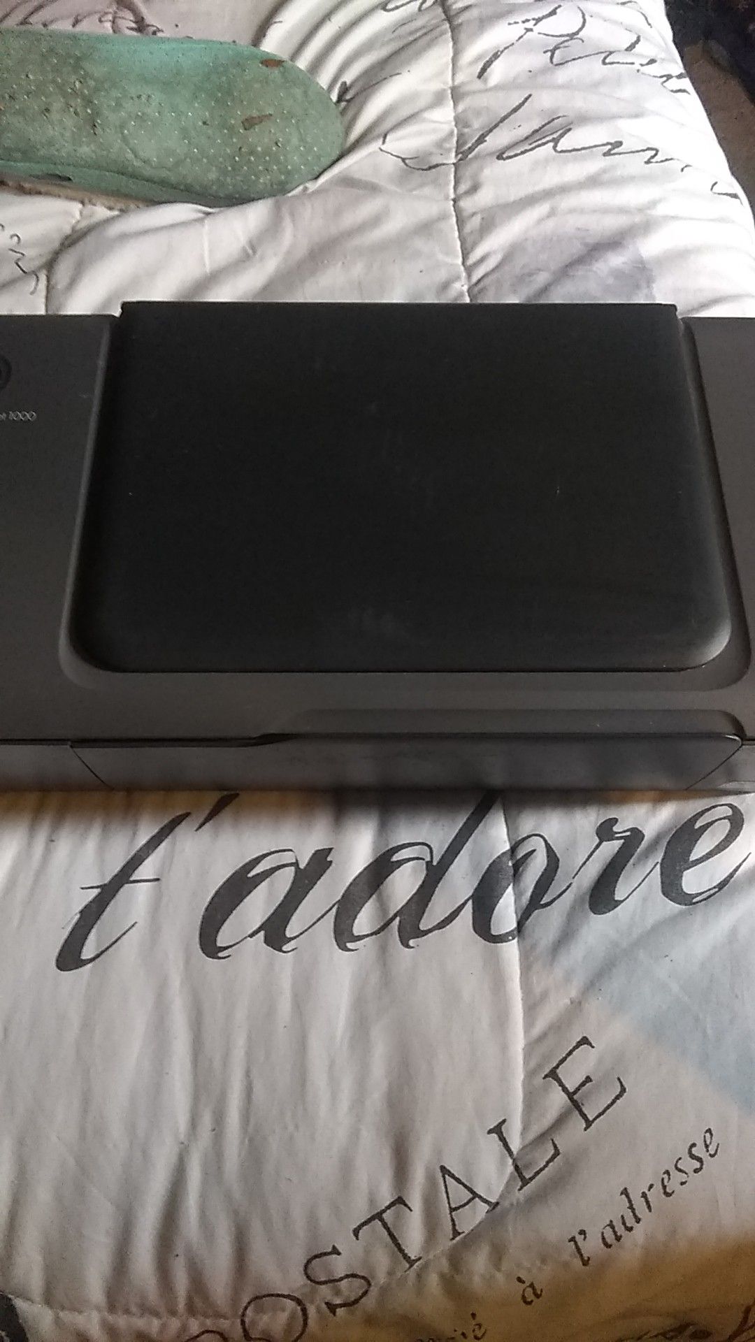 HP deskjet1000