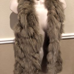 The Cue by Cher Qu Anthropologie Rabbit Fur Front Black Vest Size Medium