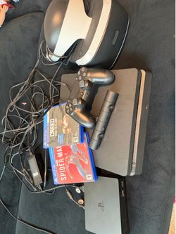 PS4 with VR headset and cámara