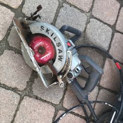 Worm drive Skilsaw
