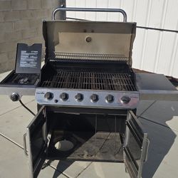 Char-Broil 6 Burner Grill