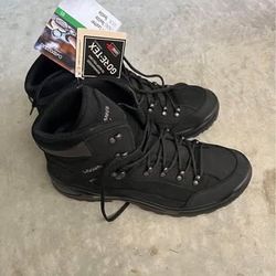 Men’s Lowa Renegade GTX  GORETEX Waterproof Mid Boots - Size 14 Black