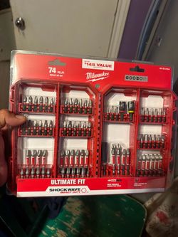 Milwaukee shockwave drill bit 74 pcs