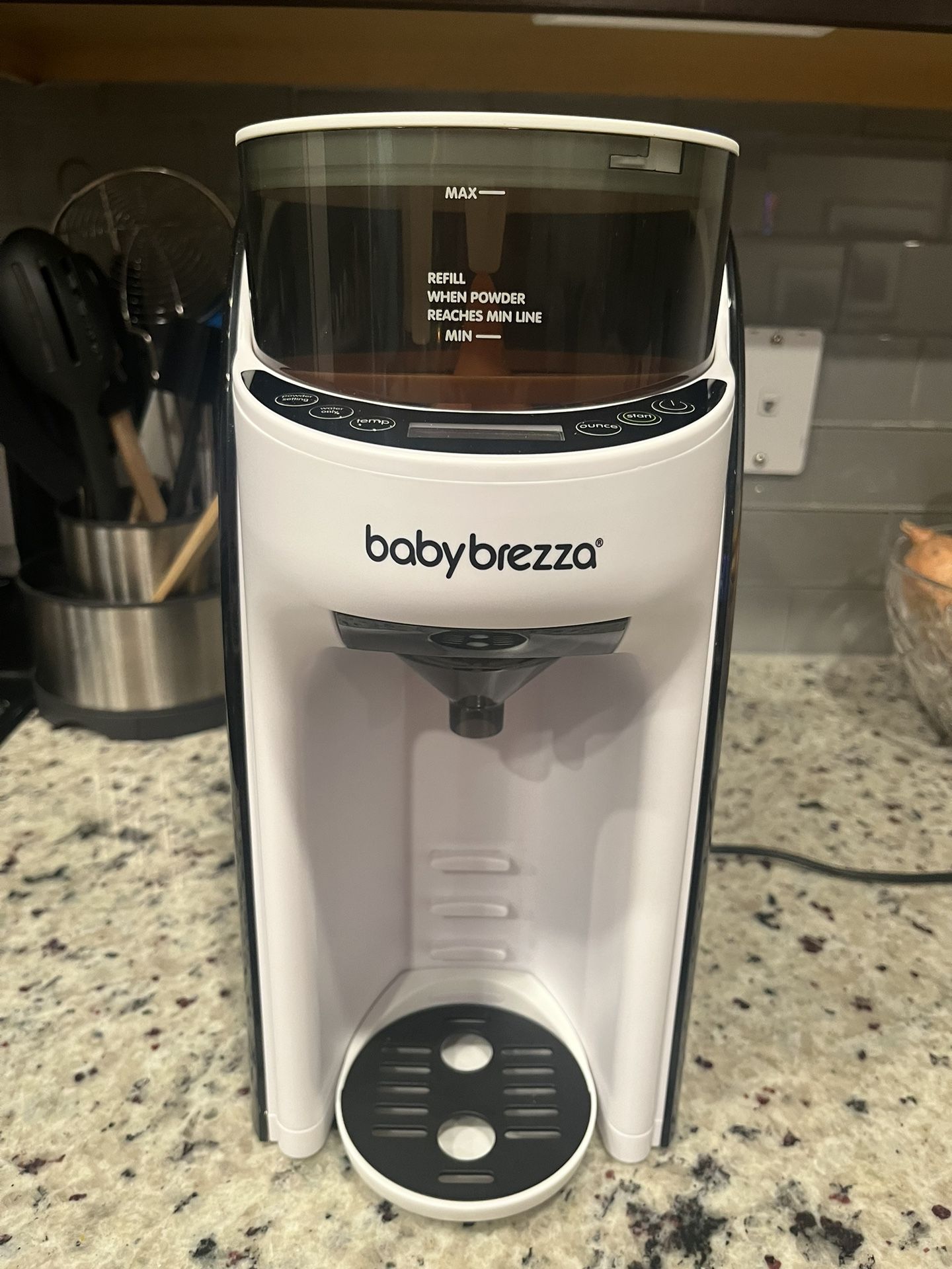 Baby Brezza - Like New Bottle Maker - Save $