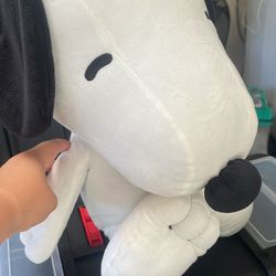 Large snoopy plush