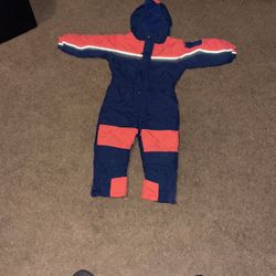 waterproof suit to go to the snow