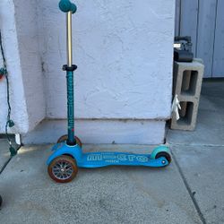Mini Micro Scooter With Adjustable Handlebar