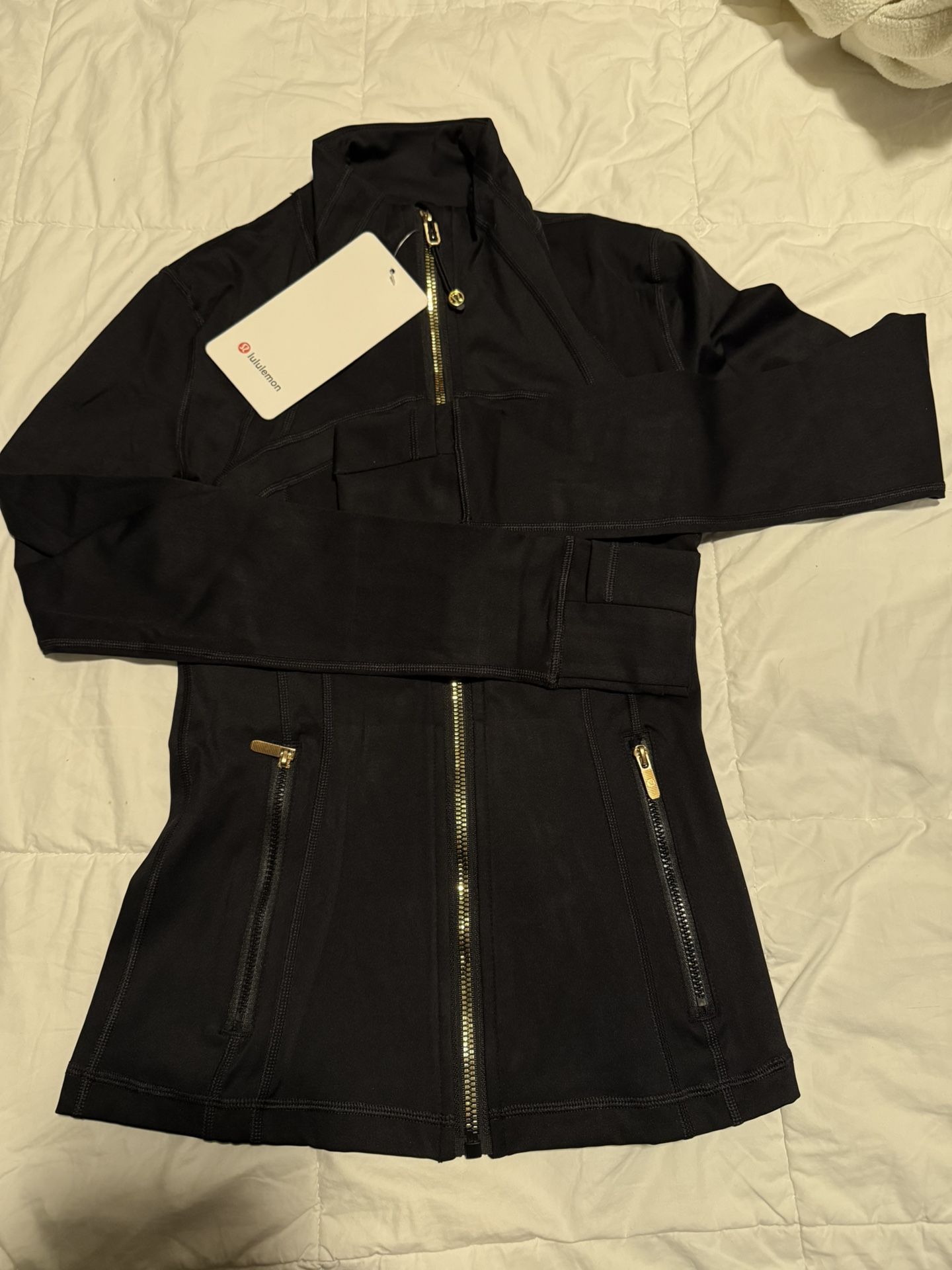 Black / gold Lululemon Define Jacket
