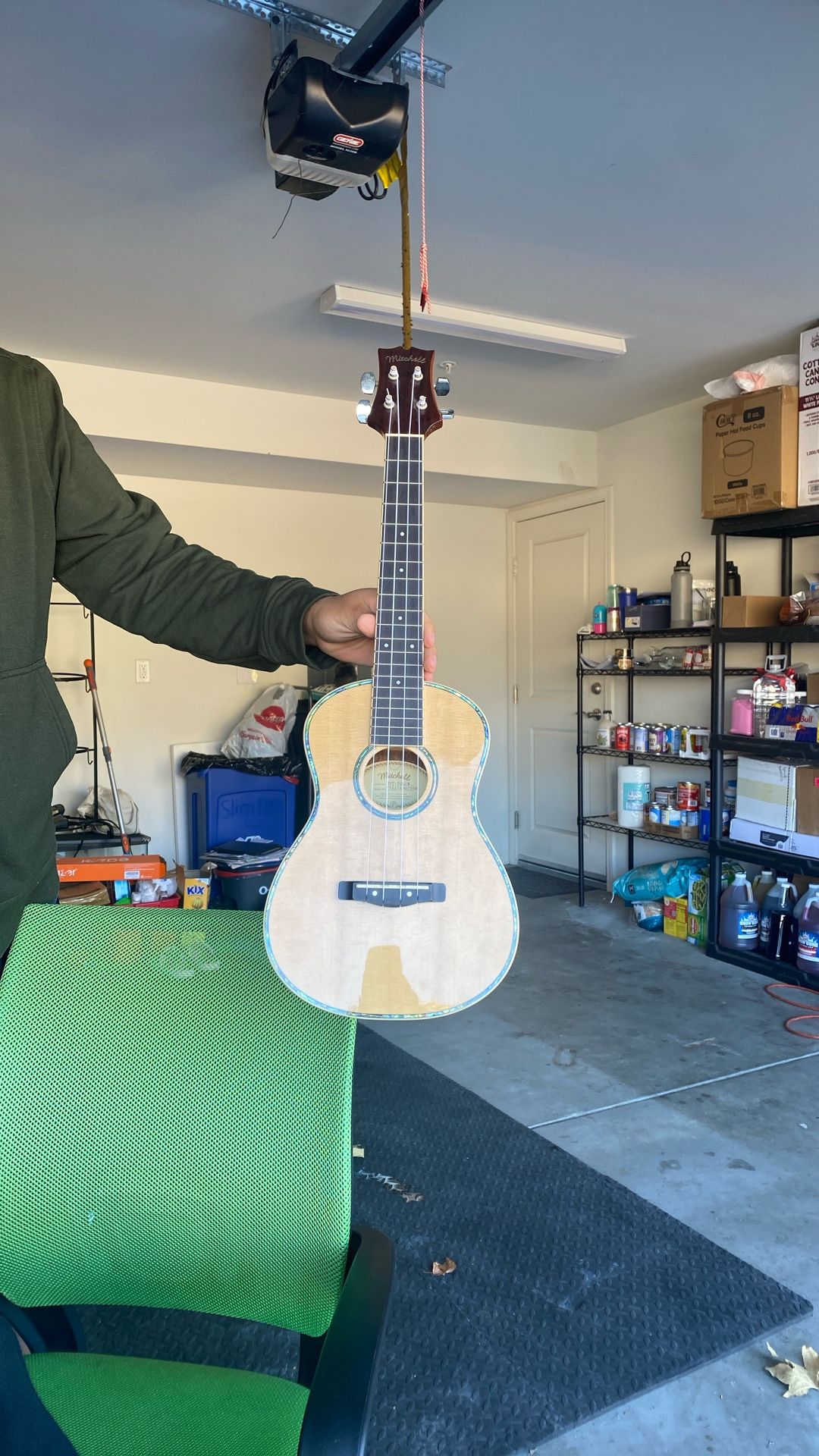 Ukulele Mitchell Concert MUT70S 