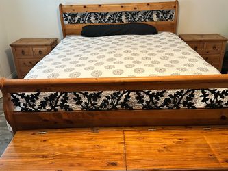 Cal King Pine Sleigh Bed Set $750