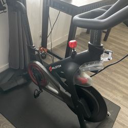 Peloton Bike