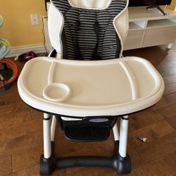 Graco Blossom 6-in-1 Seating System Convertible High Chair 