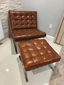 Accent chair   Lounge chair