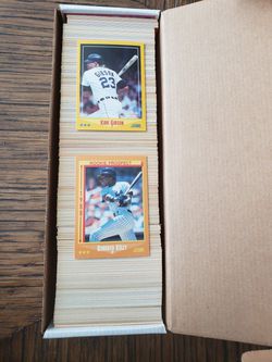 1988 Score baseball cards 650+/-