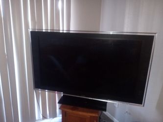 50 Inch TV Need Gone!