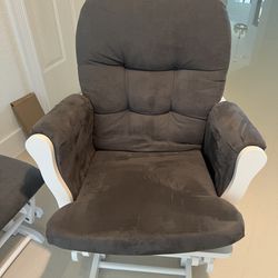 Gray And White Rocking Chair With Leg Rest