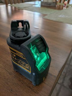 DEWALT DW088CG Green Line Laser Level