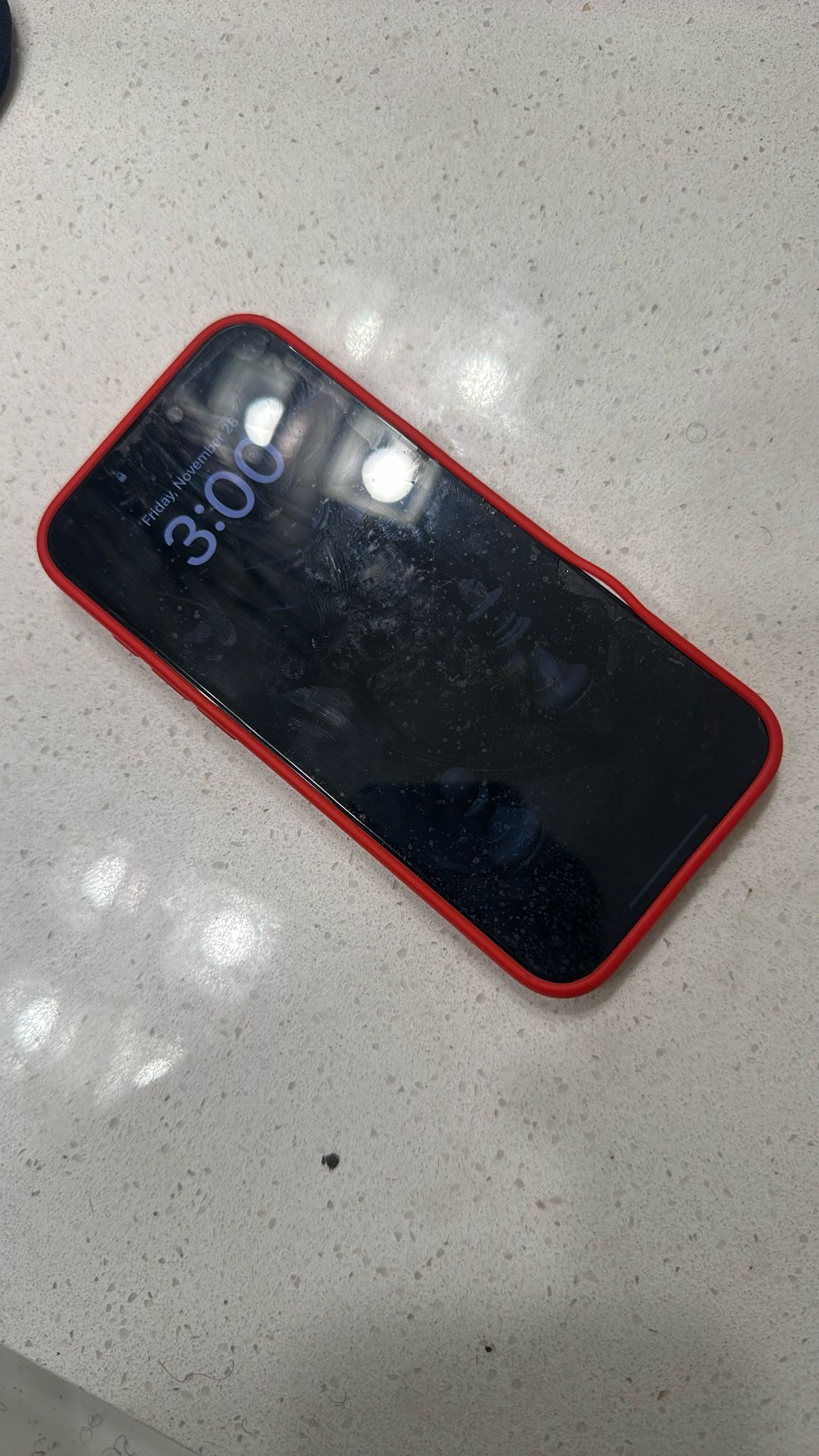 iPhone 16 Pro Max $800 Not Paid Off