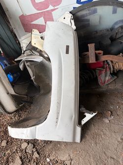 Cat eye fender