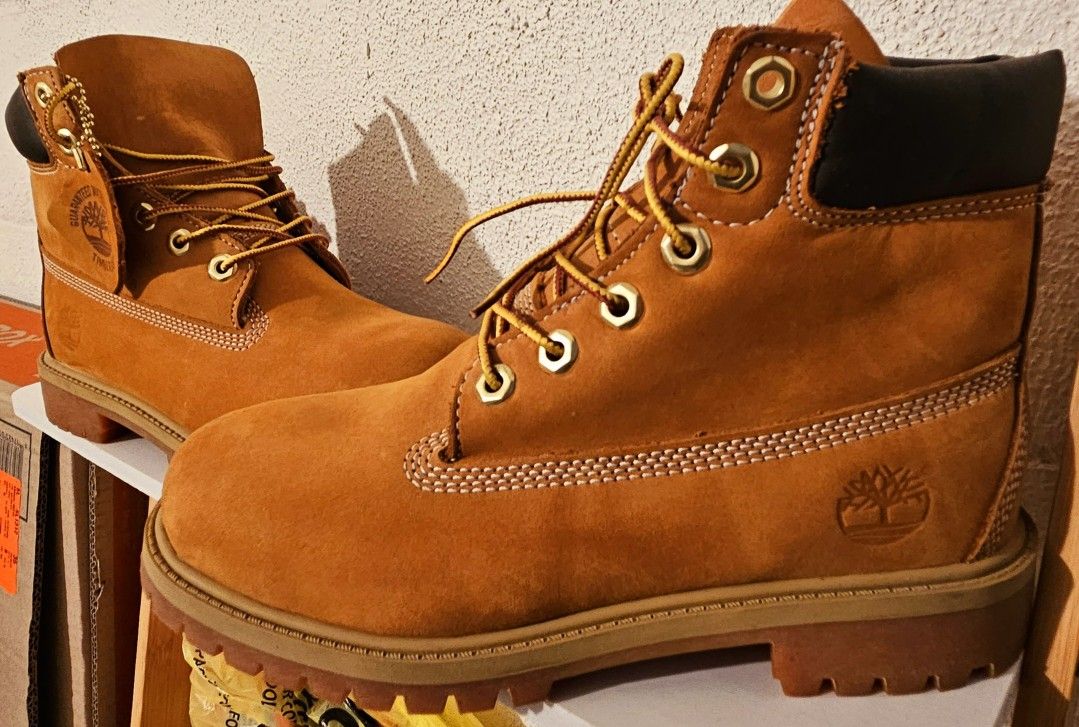  TIMBERLAND 