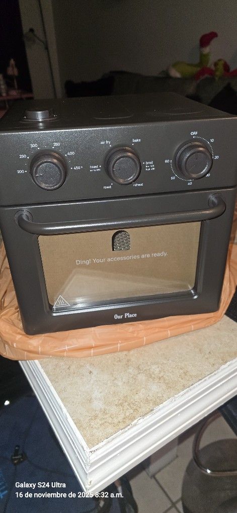 Horno tostador Air Fry, 7 opciones de cocción preestablecidas, bandejas revestidas EverGood aptas para lavavajillas, apagado automático de 60 minutos