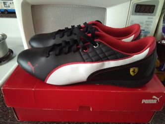 Leather pumas new in box size 11