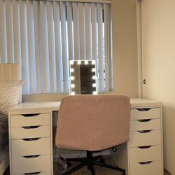 Ikea Makeup Vanity 