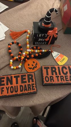 Halloween decor