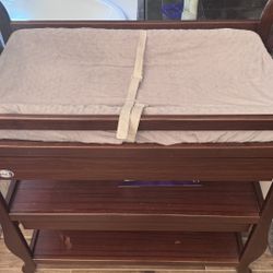 Changing Table With Drawers 