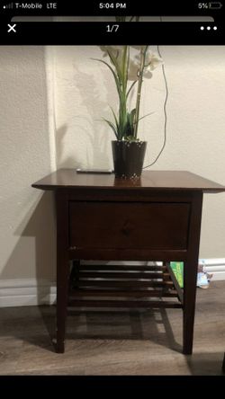 End table