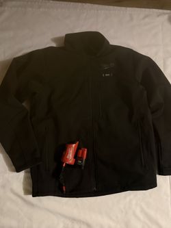 Milwaukee Men's Medium M12 12-Volt Lithium-Ion Cordless Tough Shell Black Heated Jacket Kit with (1) 3.0 Ah Battery and Charger
