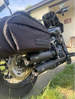 S&s slip on pipes Harley Davidson street bob softail