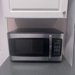 Microwave $25