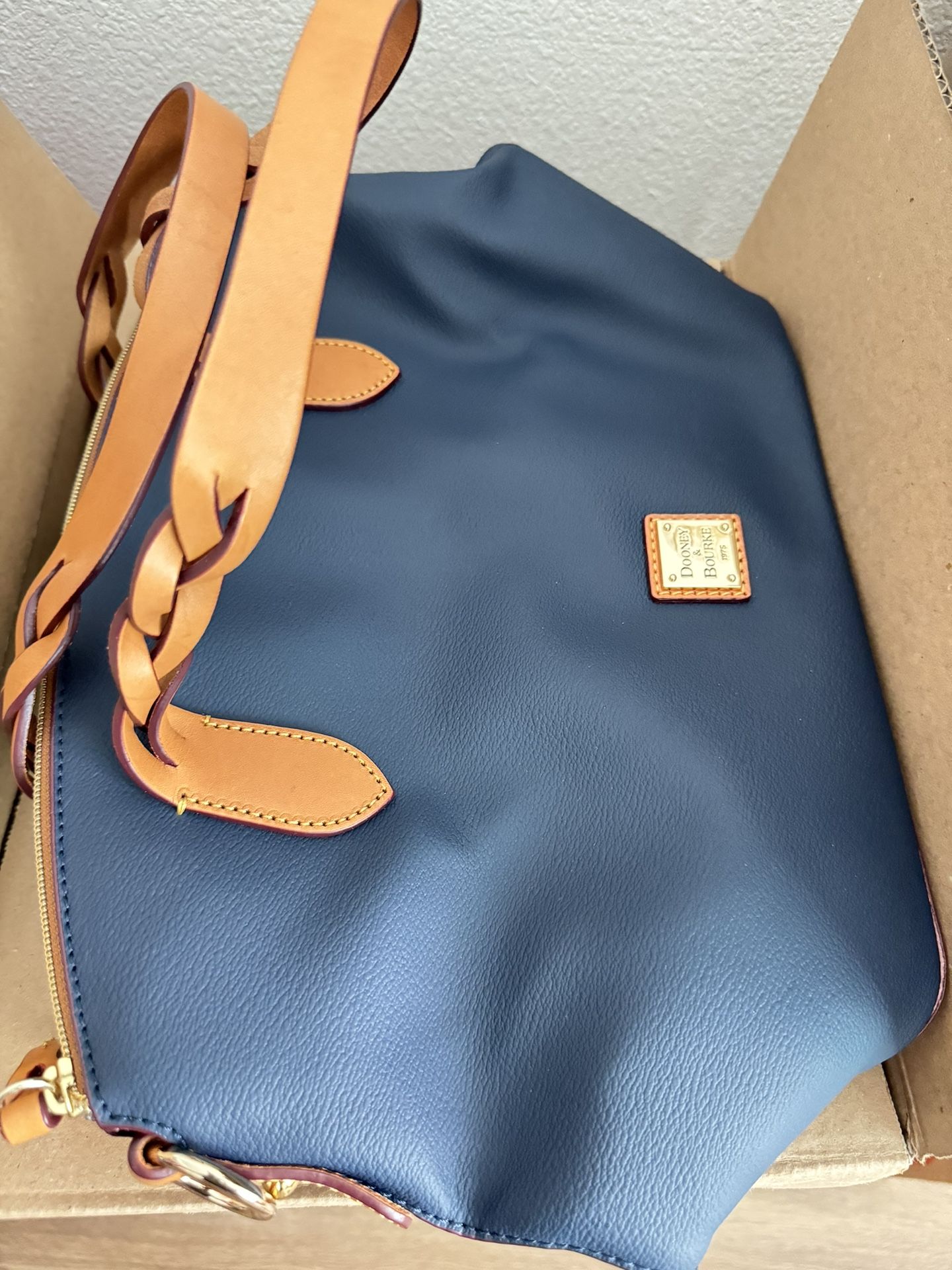 Dooney and Bourke Purse $150