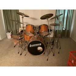 LUDWIG  ROCKER ELITE DRUM SET