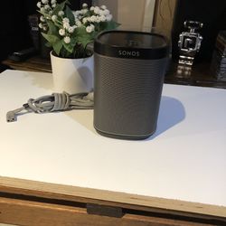 Sonos Play 1 In Very Good Condition 