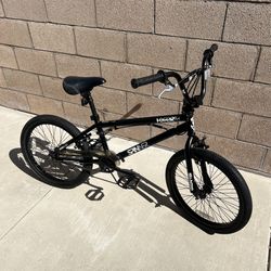 20 INCH BMX STYLE KIDS BIKE GOOD CONDITION RIDE READY