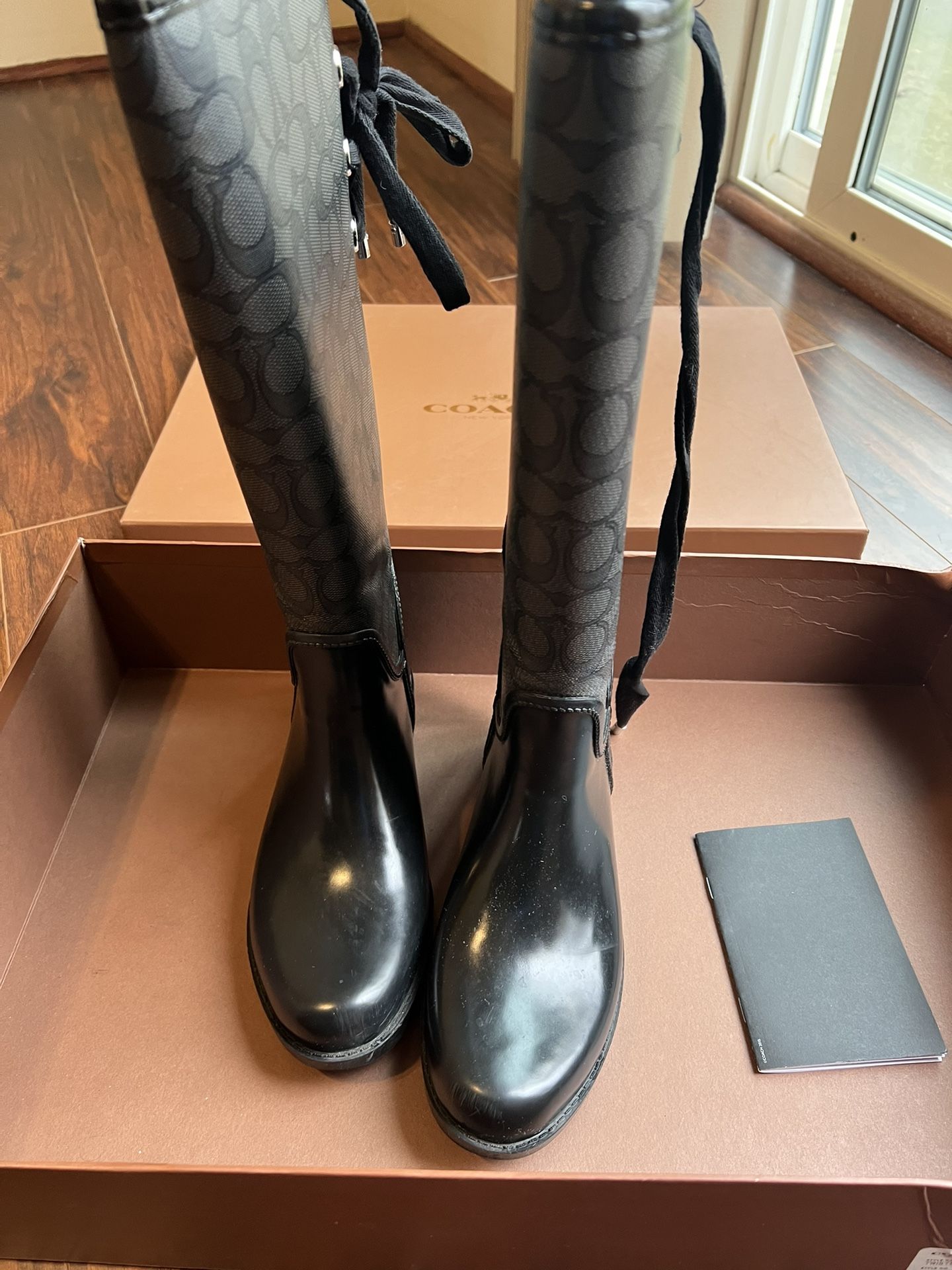 Boots Coach USED $60