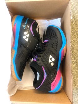 Yonex badminton power cushion+