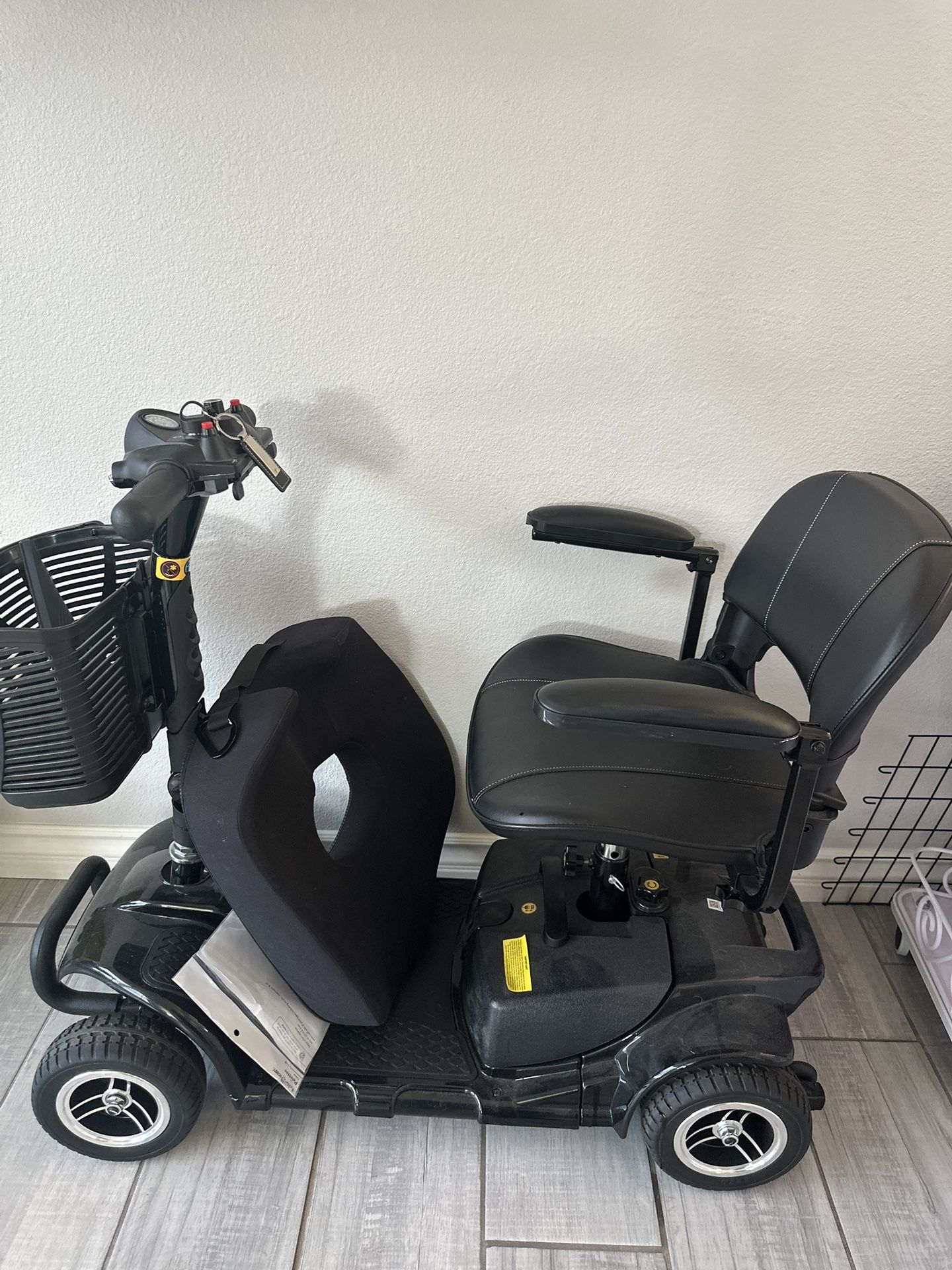 Mobility Scooter & Wheelchair