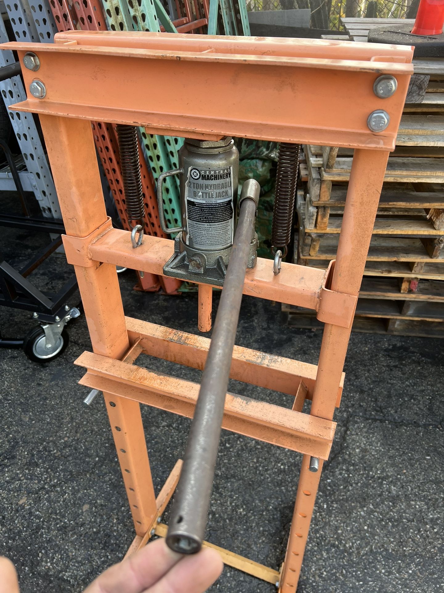 Harbor Freight Bottle Jack for Sale in Upland, CA OfferUp
