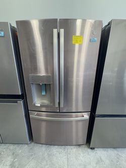 New Open Box Refrigerator 