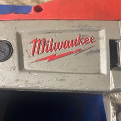 Milwaukee Heavy Duty Ban Saw