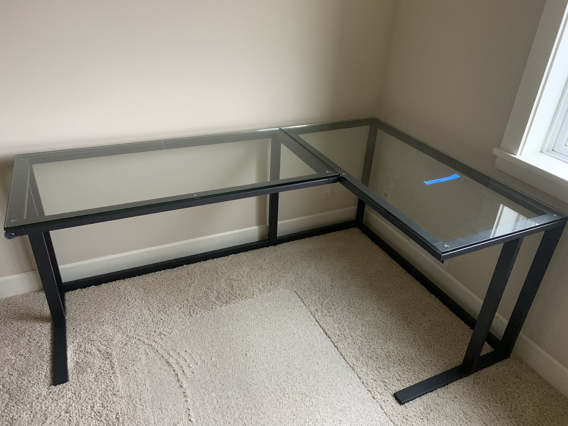 Pilsen Graphite L-Shaped Desk with Glass Top